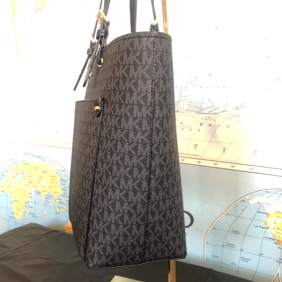 Jet Set Michael Kors new w/tags; black icon pebble leather 2 front slip pockets - Picture 11 of 13